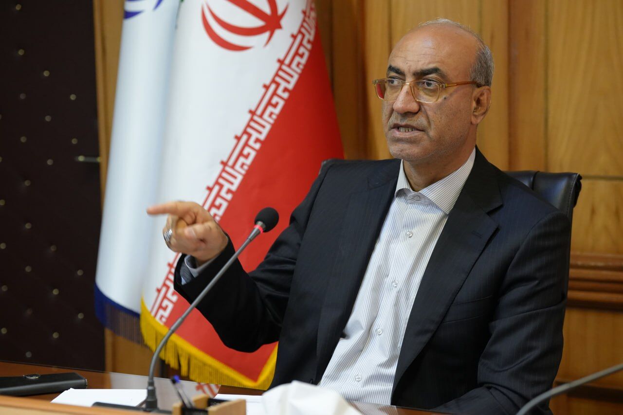 هواداران پزشکیان مشغول نقد رئیسی؛ فرماندار رئیسی هنوز حاکم کرمانشاه!مقصر کیست ما یا شما؟